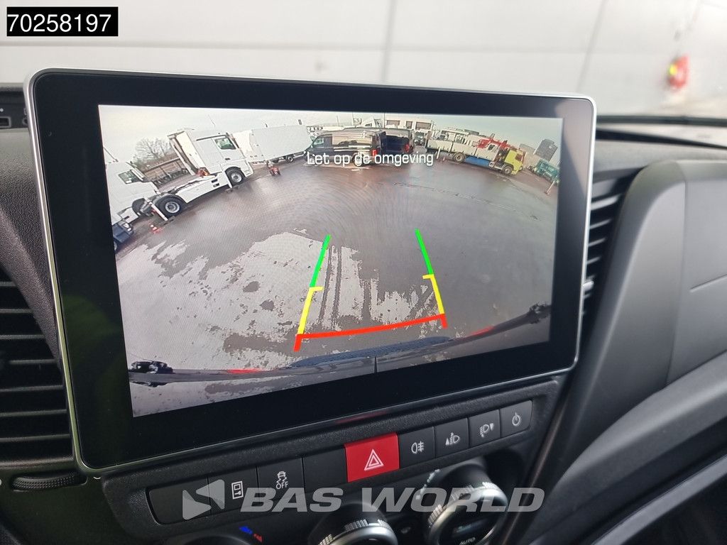 Iveco Daily 35C21 3.0L Automaat L4H2 210PK Dubbellucht 2025-Model 3,5t Trekvermogen ACC LED CarPlay Camera Parkeersensoren 16m3 Euro6 L4 Long 16m3 A/C