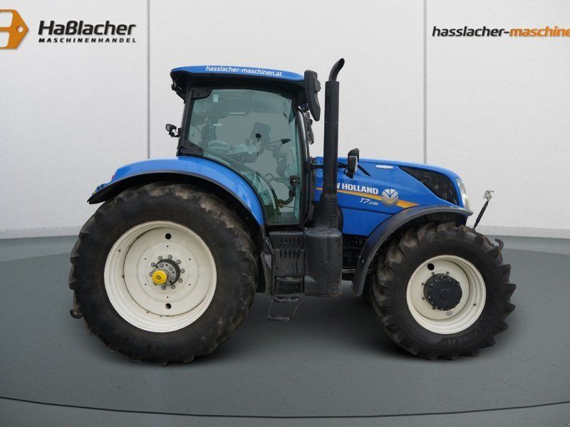 New Holland T7.245 Auto Command SideWinder II (Stage V)