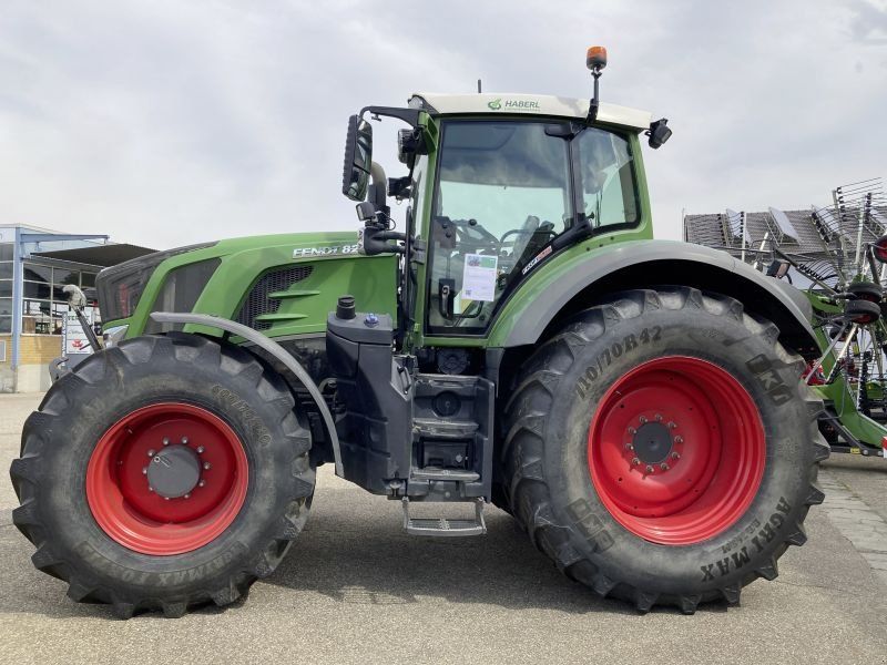 Fendt 828 VARIO S4 PROFI PLUS