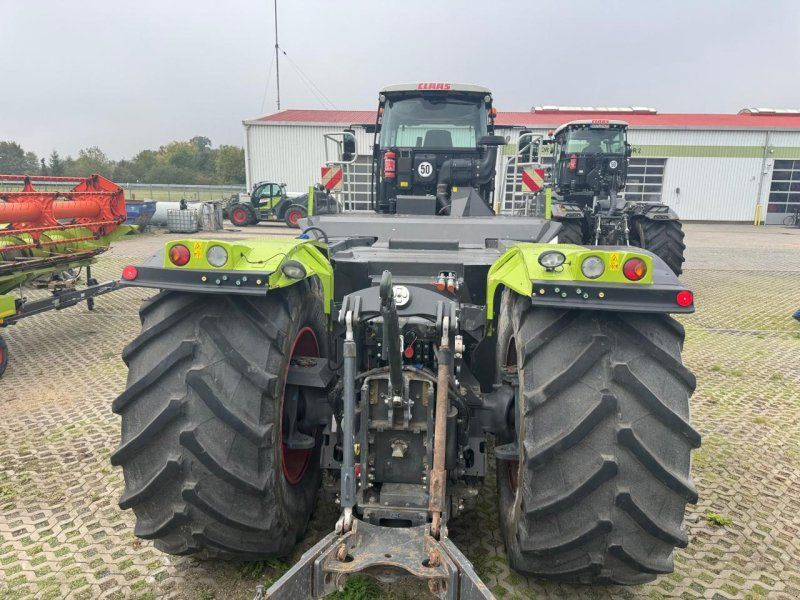 Claas Xerion 4000 Saddle Trac