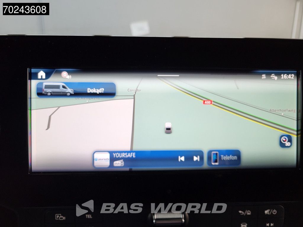 Mercedes Sprinter 319 CDI Automaat New model! L2H2 ACC MBUX LED Navi Camera 190 PK L2H2 10m3 A/C