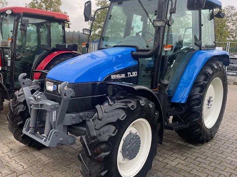New Holland TL 90