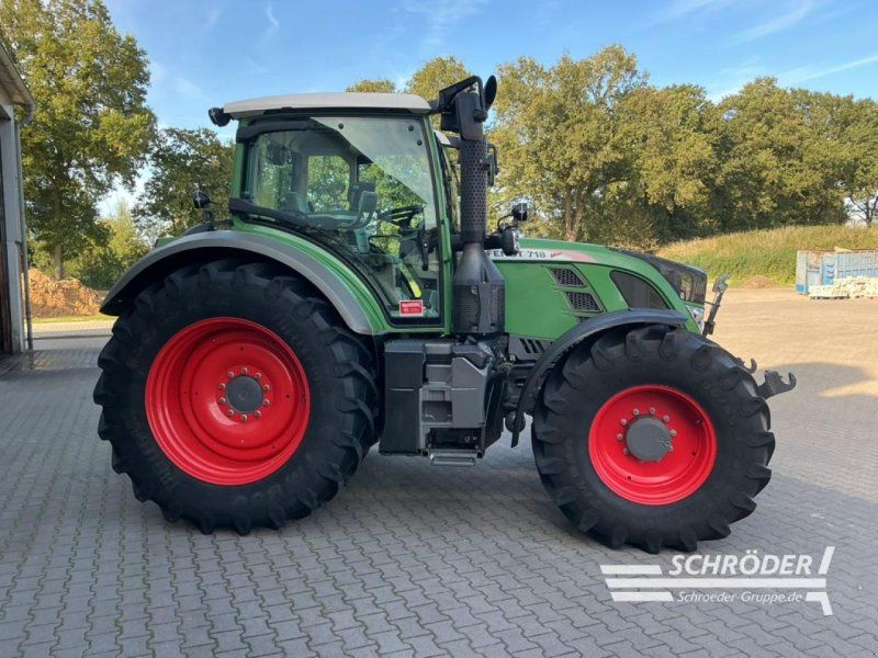 Fendt 718 VARIO SCR PROFI