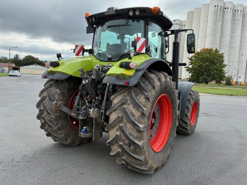 Claas Axion 810