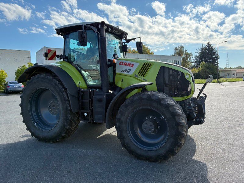 Claas Axion 870