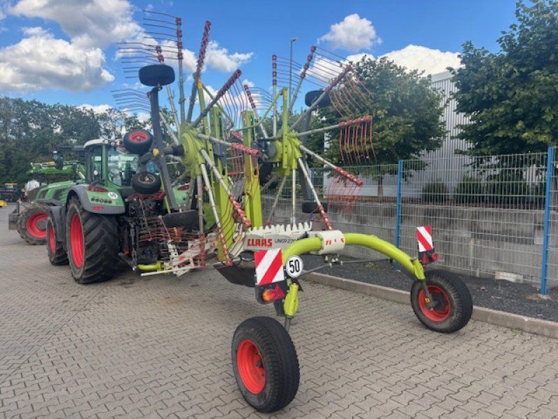 Claas Liner 2700