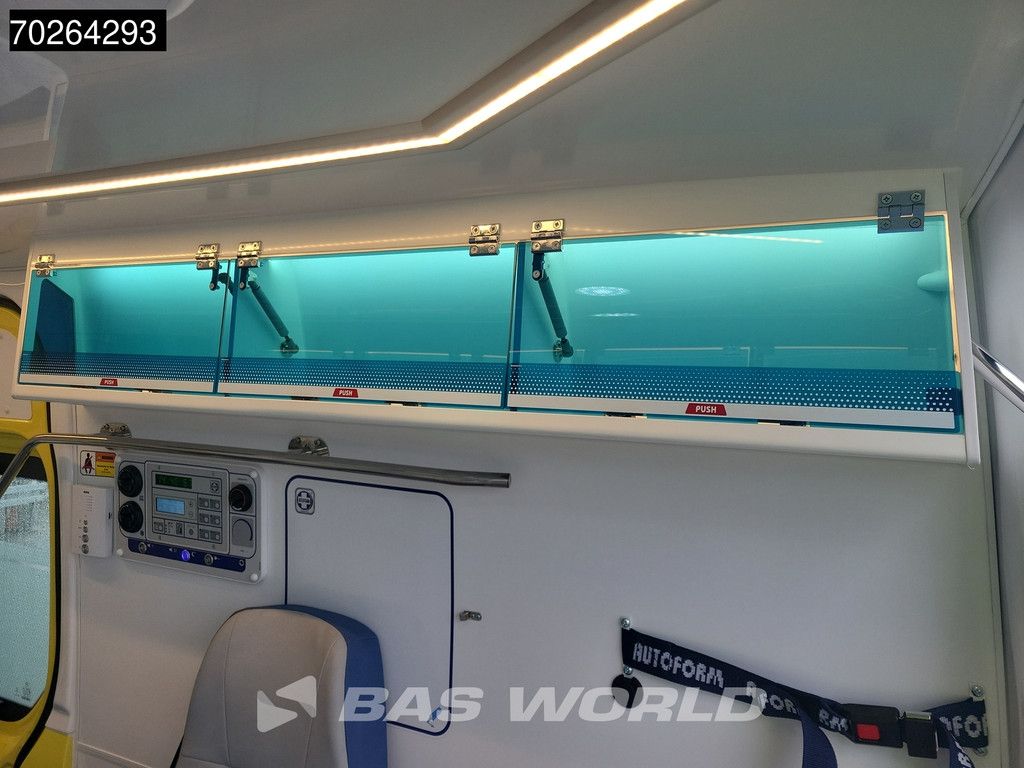 Mercedes Sprinter 319 CDI Automaat Nieuw! Complete Ambulance Ziekenwagen Rettungswagen Krankenwagen A/C