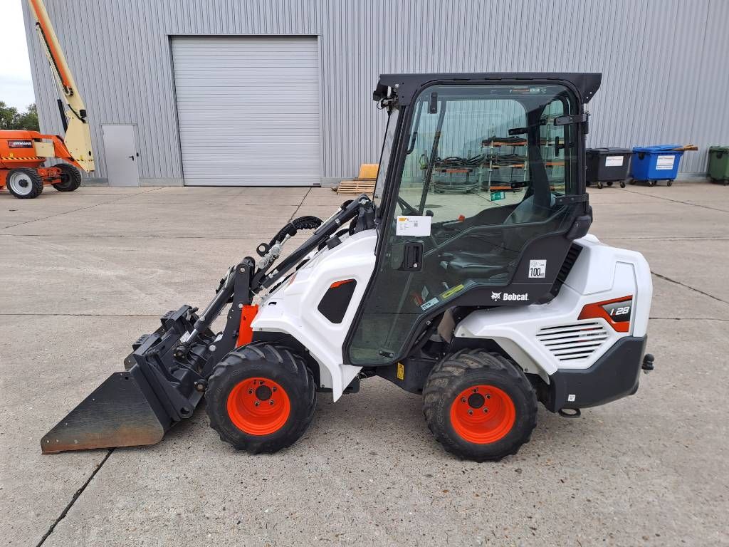 Bobcat L28