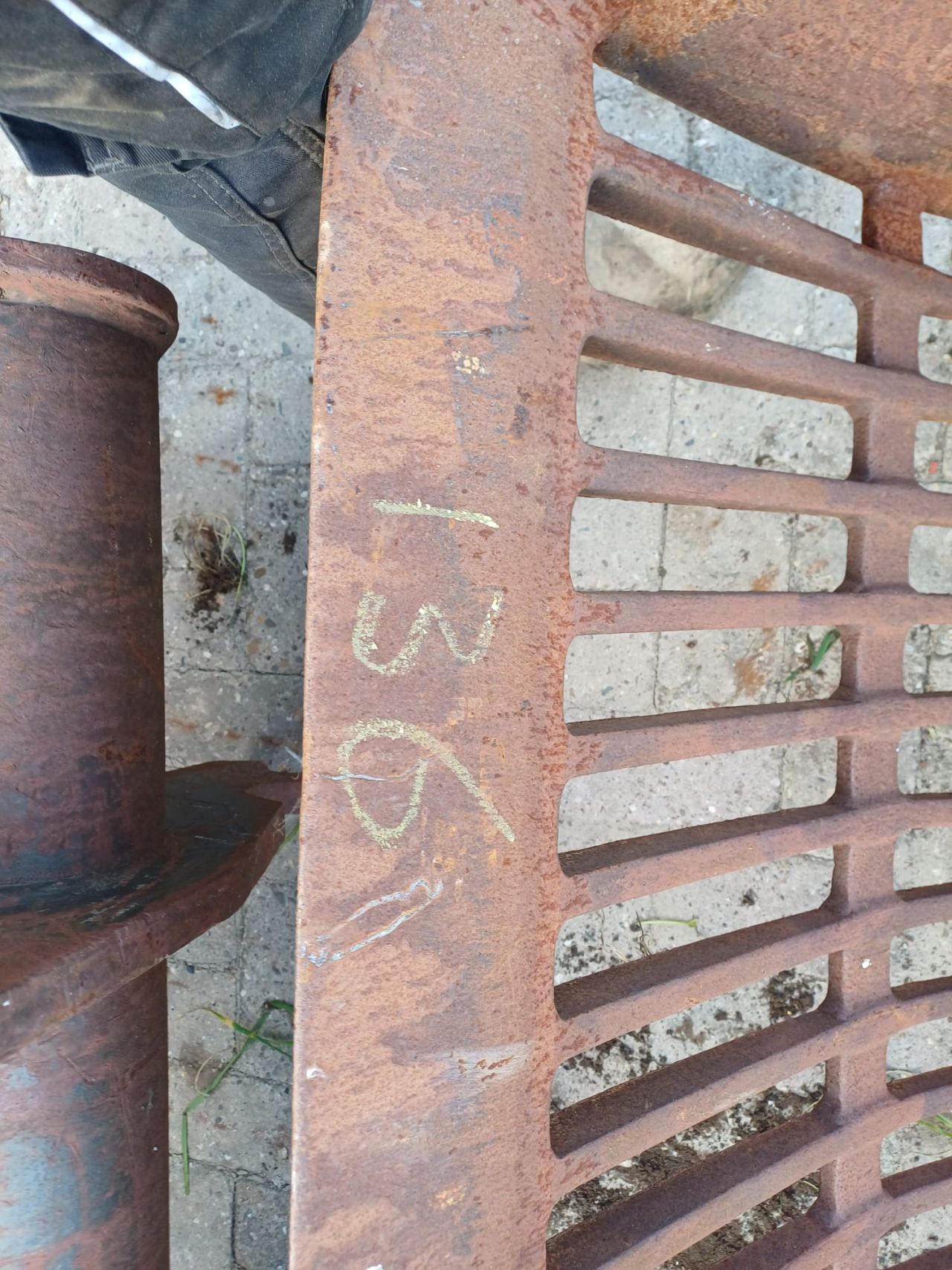 Puinbak CW30 gebruikt 2 stuks