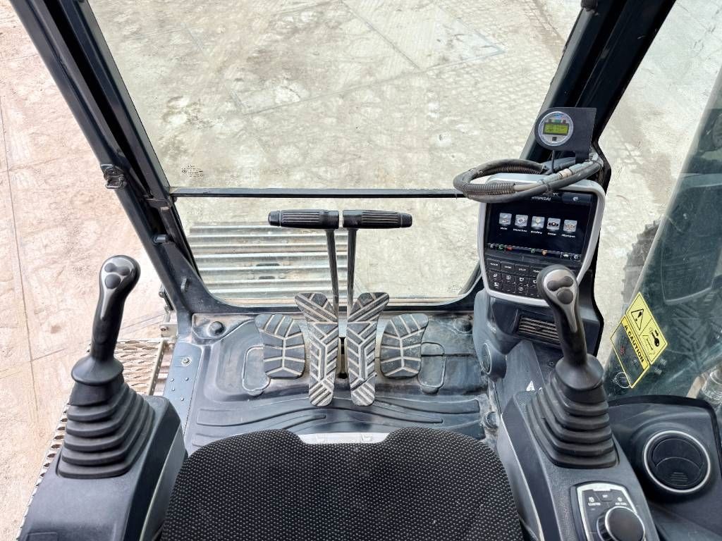 Hyundai HX300LR 18m Long Reach - 2 Units Available!