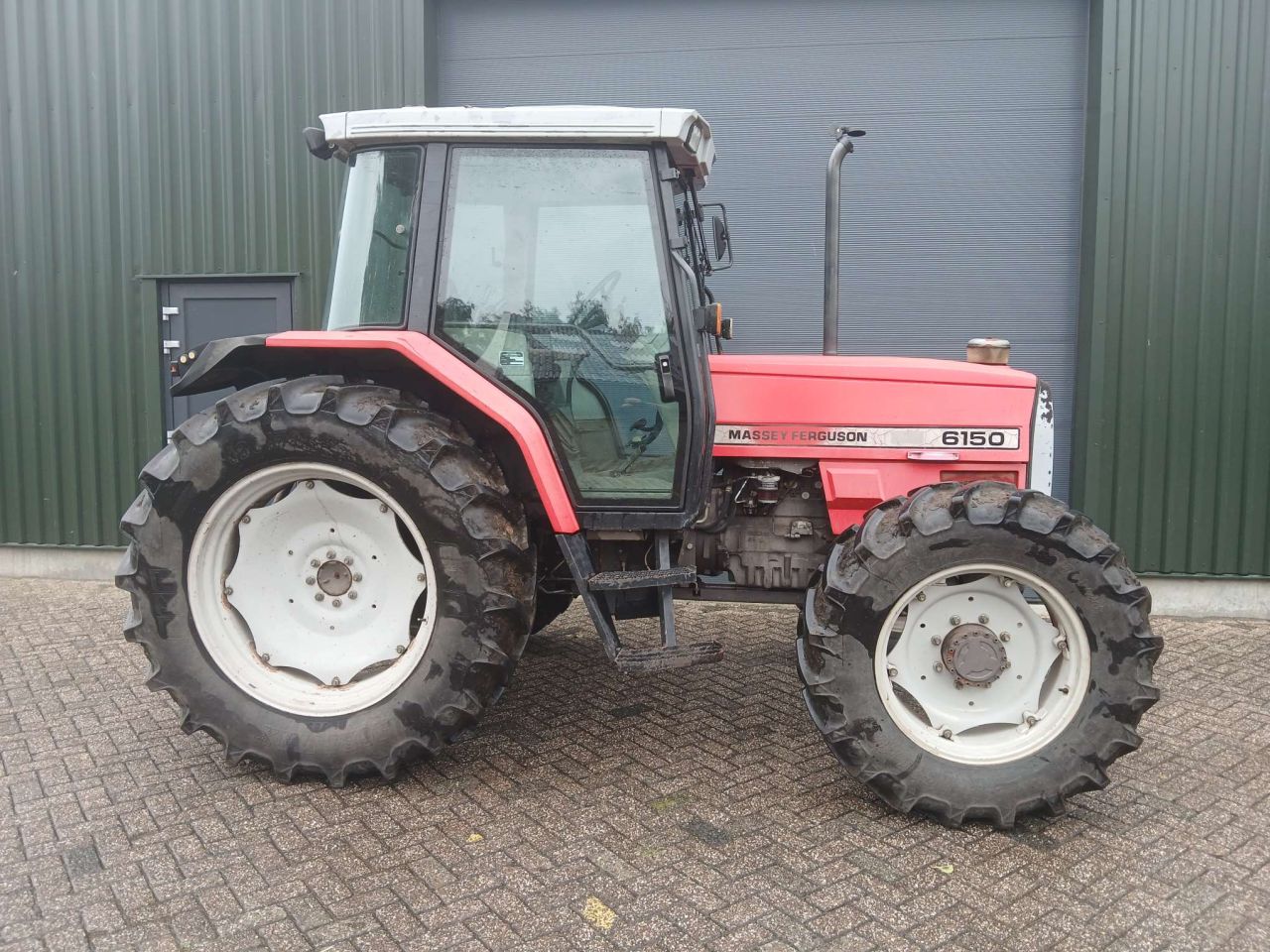 Massey ferguson 6150