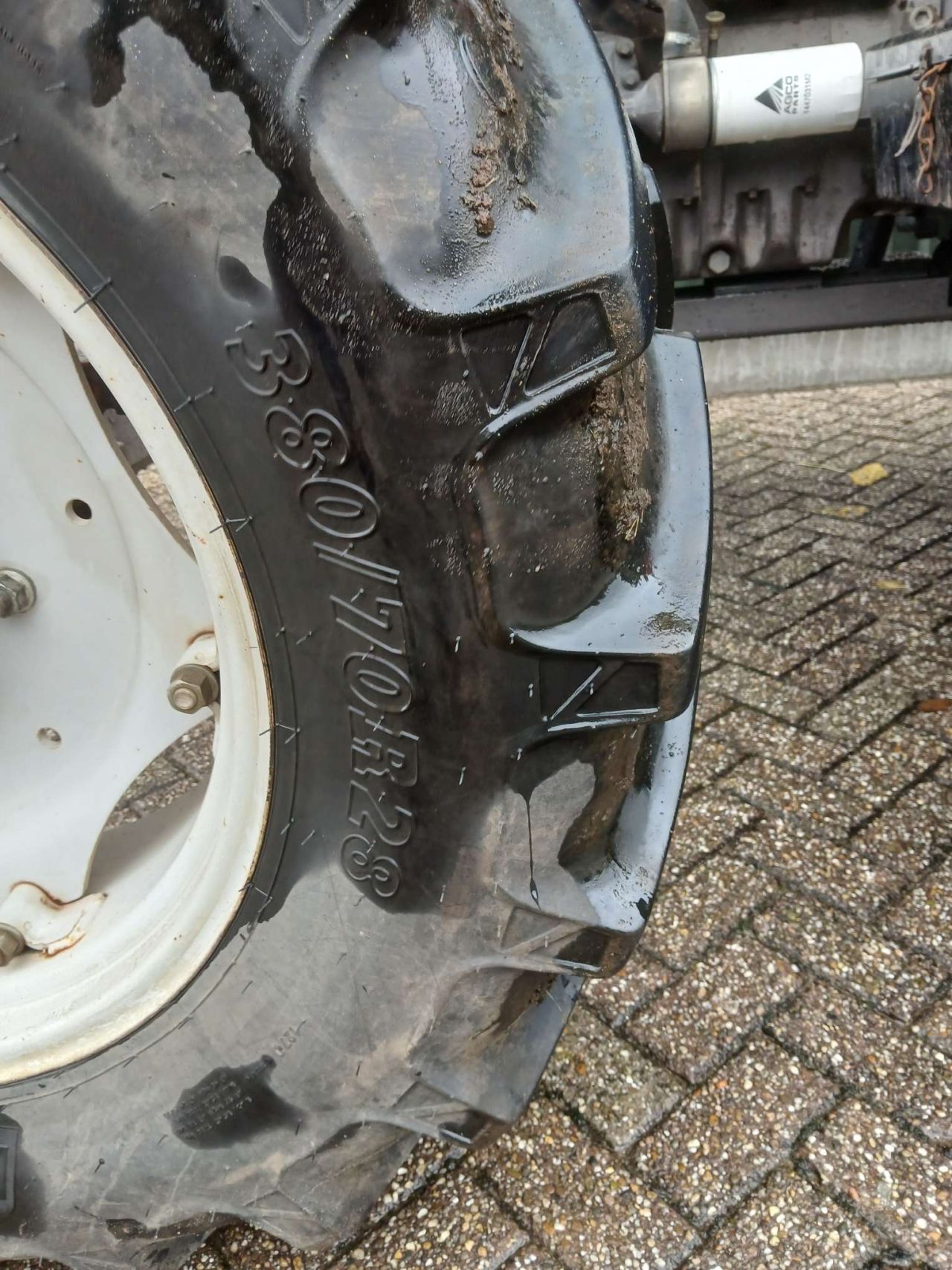 Massey ferguson 6150