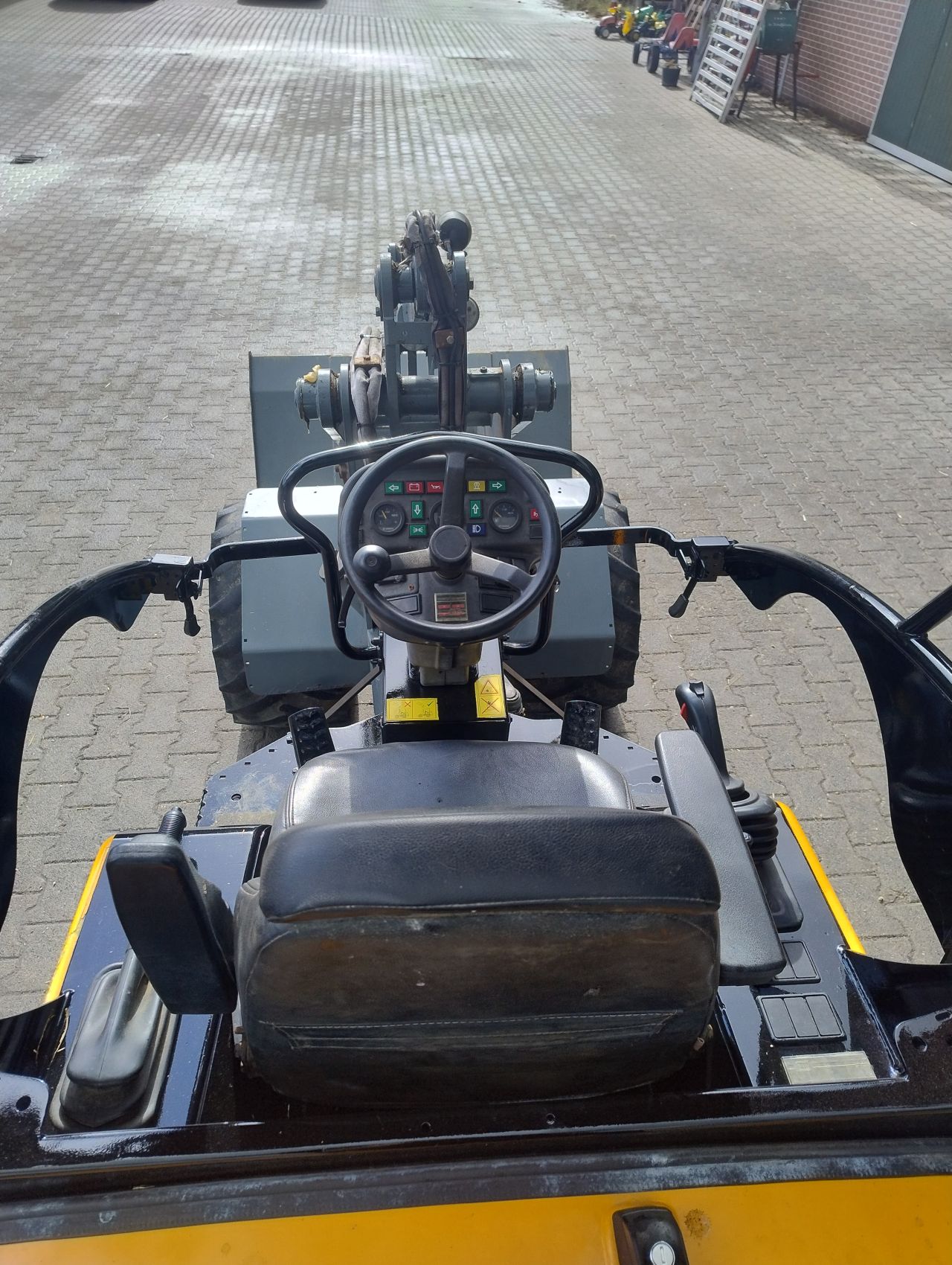 Giant V452T