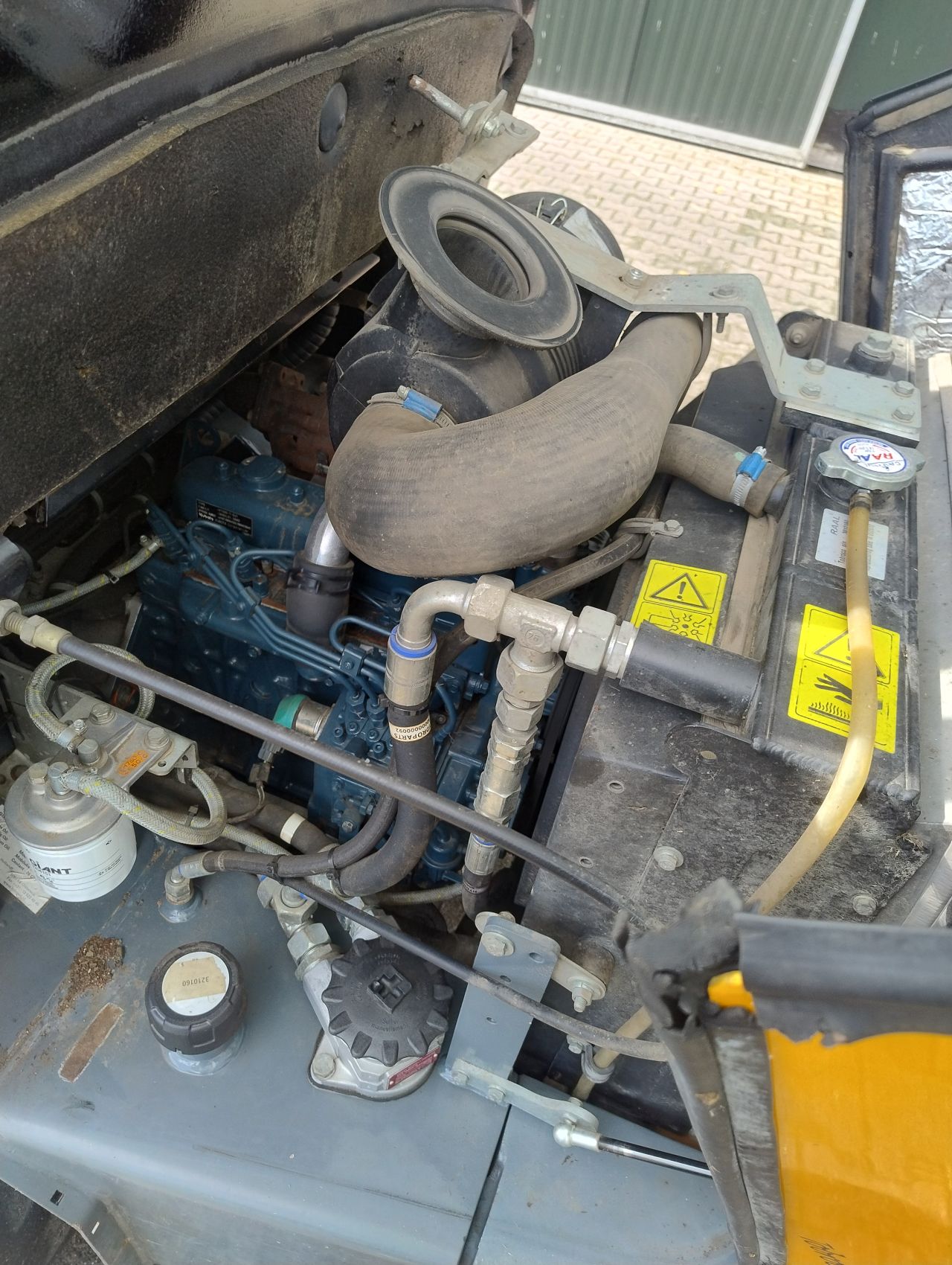 Giant V452T