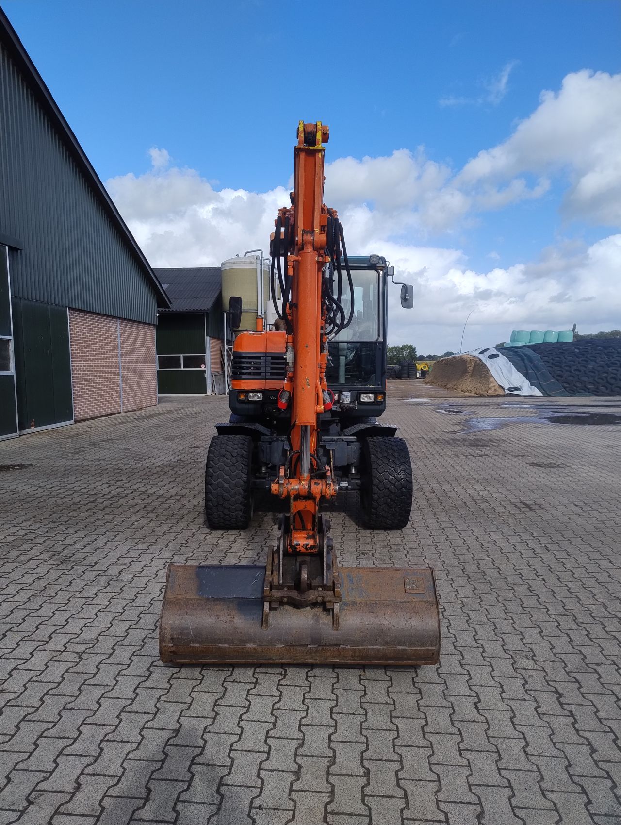 Doosan 55w /Hyundai Robex 55W-9 (4300 uur) snelloper!