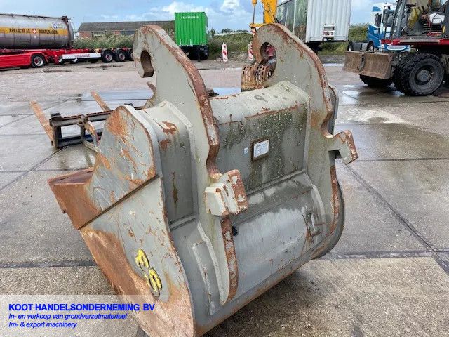 Eurosteel CW 55s Dieplepel 40 tm 50 tons machine