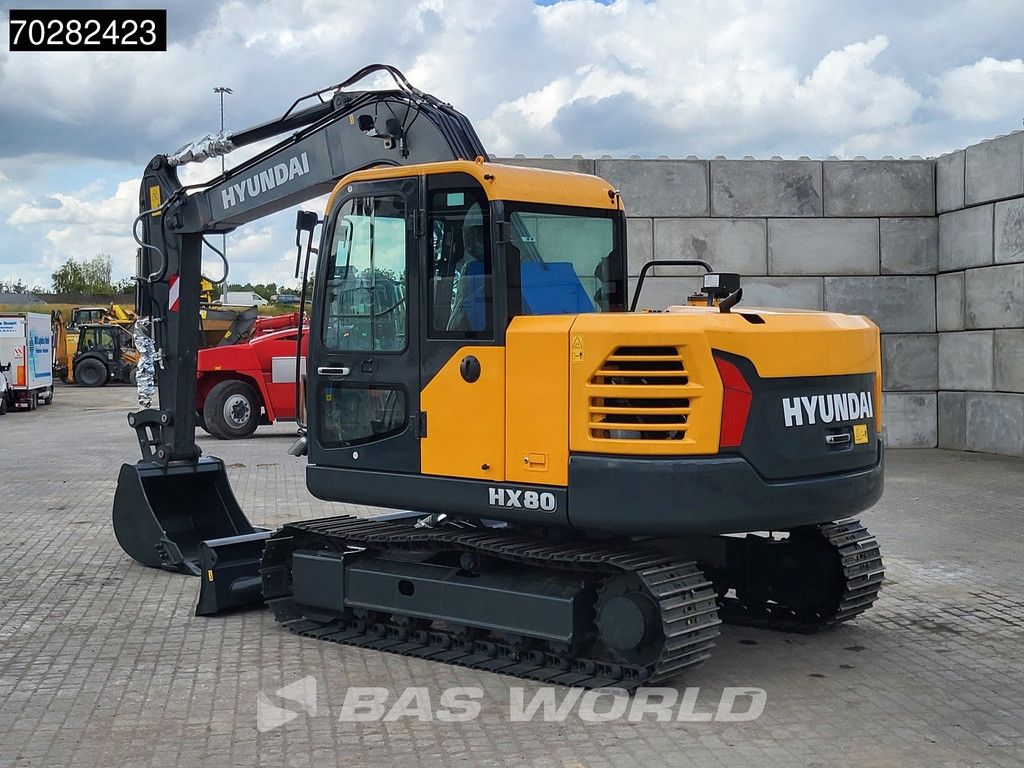 Hyundai HX80 N A/C - NEW UNUSED