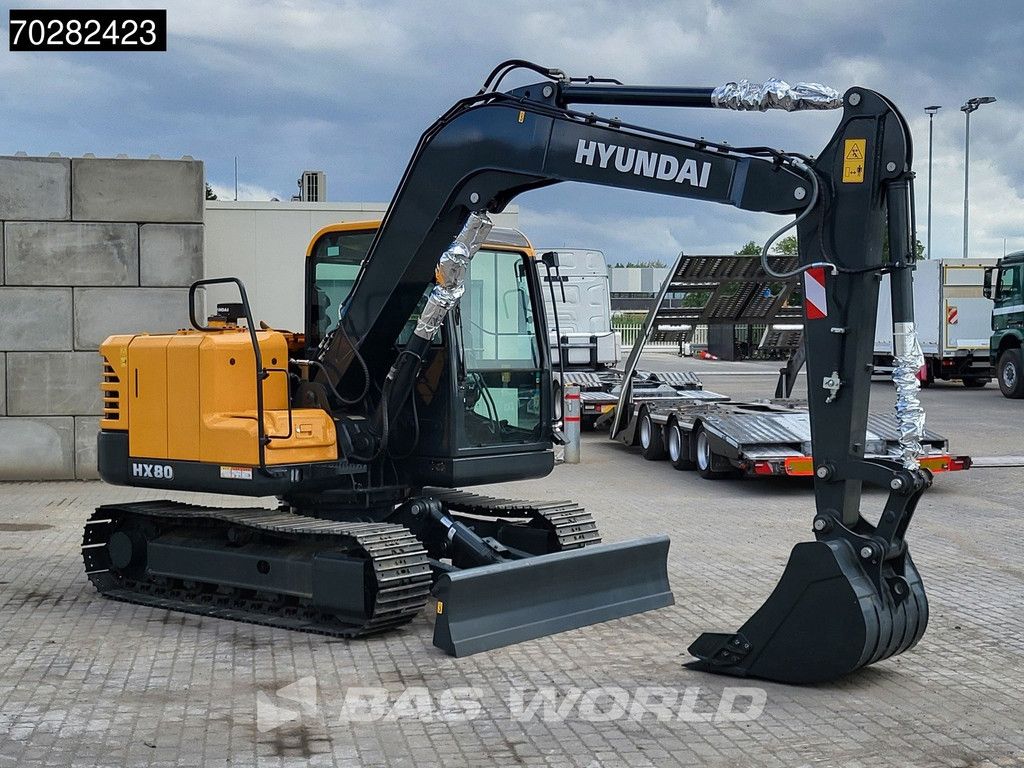 Hyundai HX80 N A/C - NEW UNUSED
