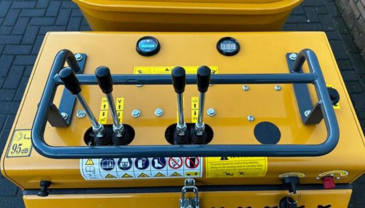 Rupsdumper diesel Messersi Hinowa Kubota