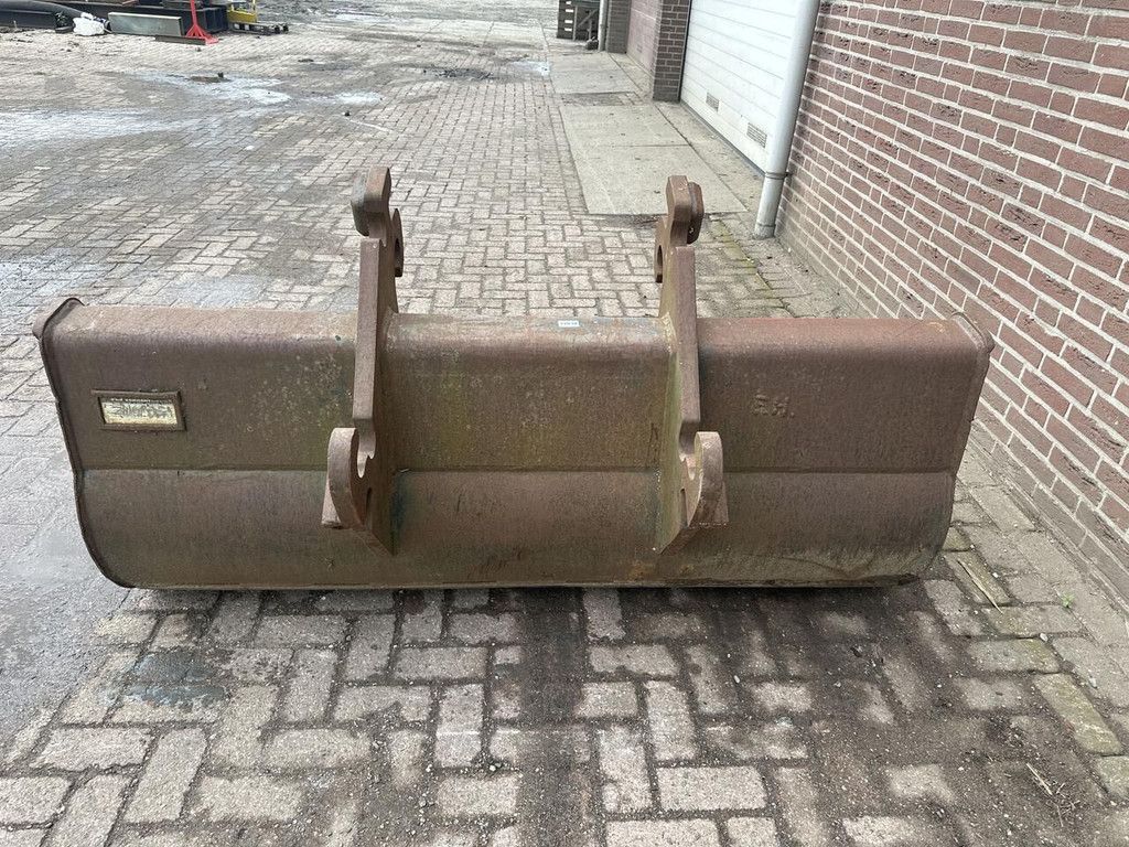 Slotenbak CW 30 omkeerbaar - Gebruikt