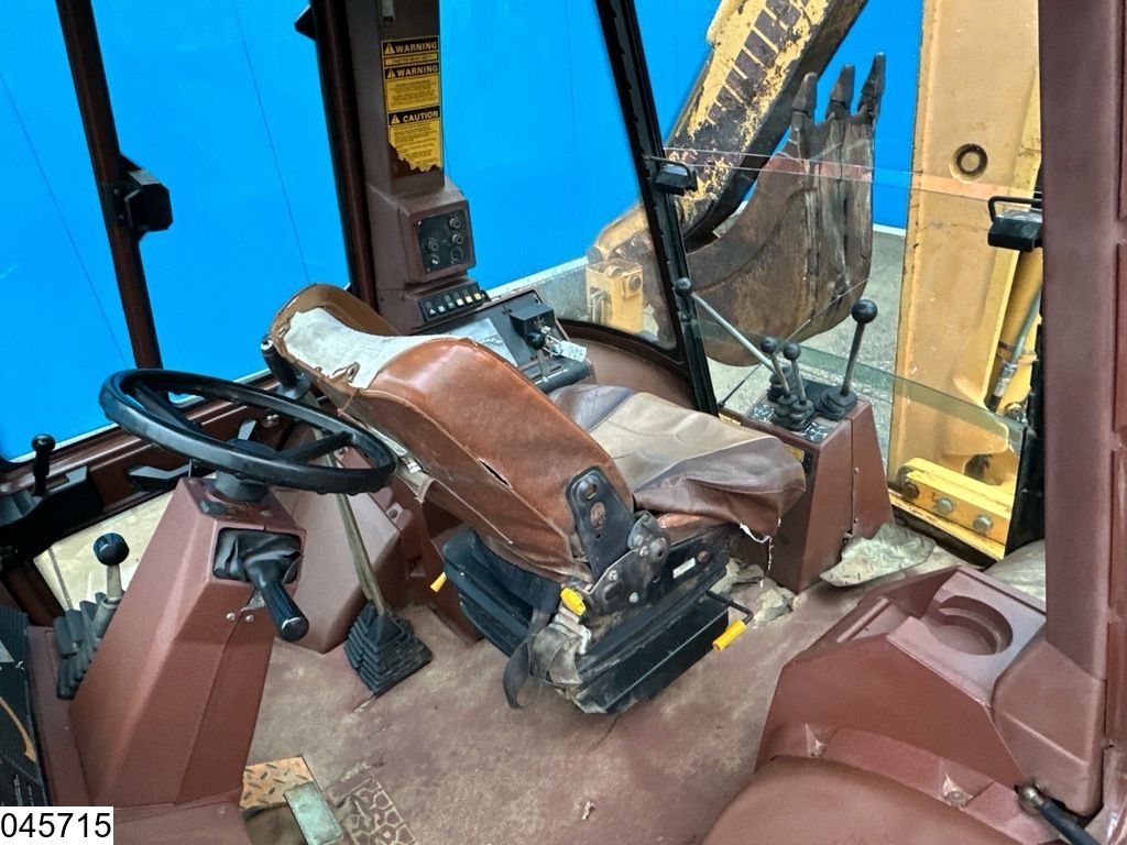 Case 580 K Turbo Case 580 Super K 4x4, 5703 Hours