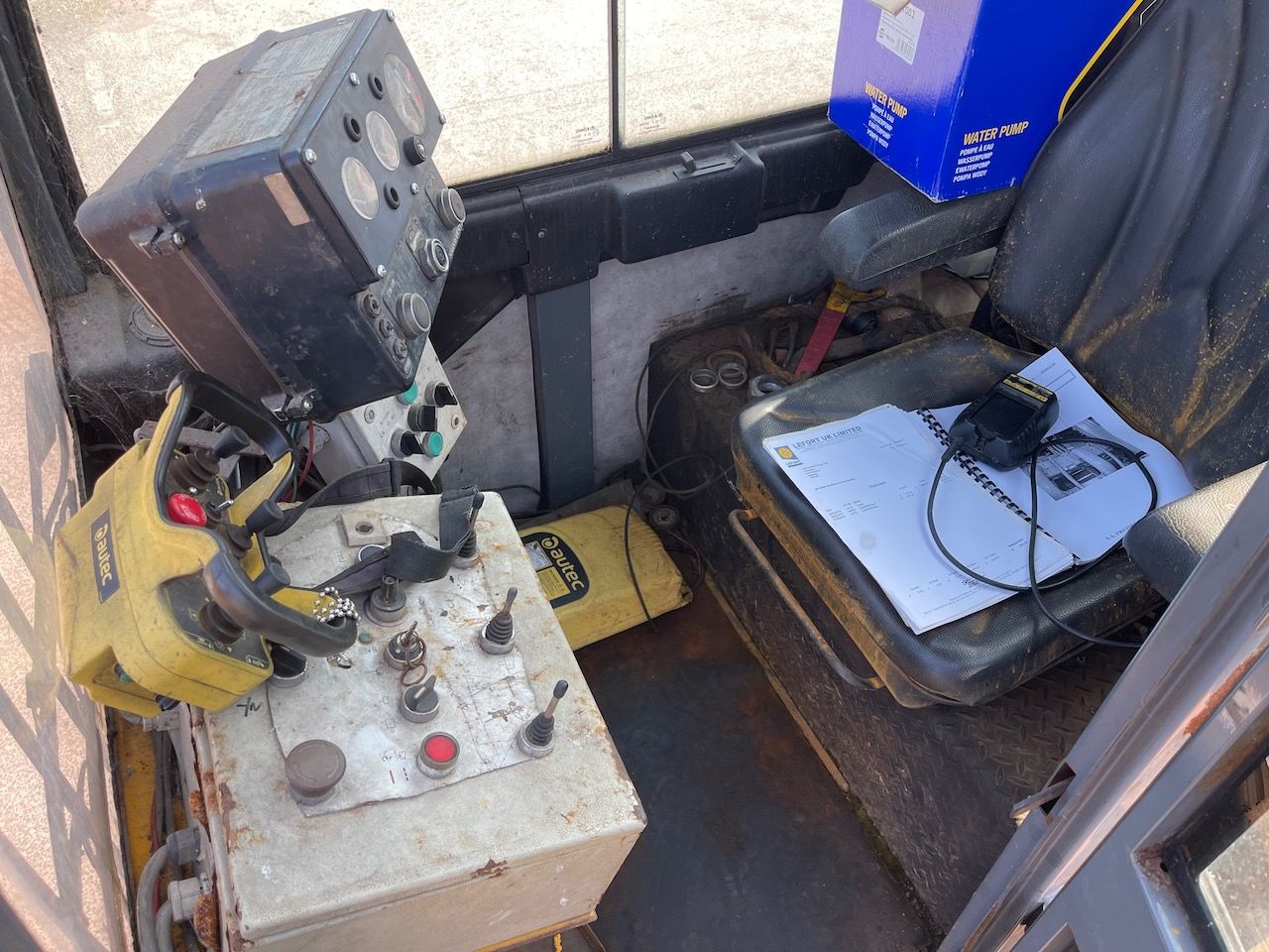 Lefort Mobile 500 schrootschaar met persdeksels