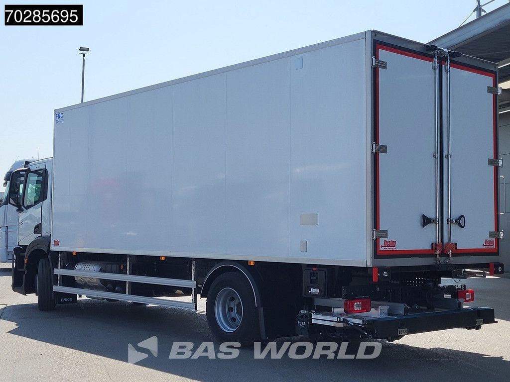 Iveco S-Way 400 4X2 NEW! 19t Thermo King T-1200 ATP Automatic 2000kg Ladebordwand Euro 6