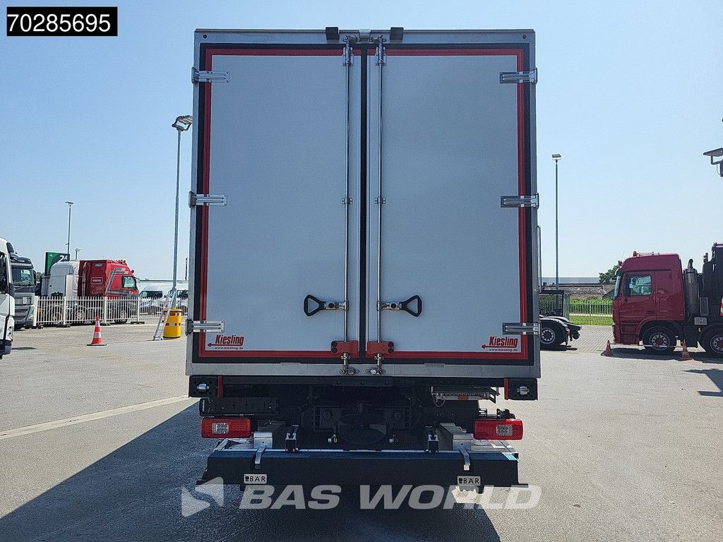 Iveco S-Way 400 4X2 NEW! 19t Thermo King T-1200 ATP Automatic 2000kg Ladebordwand Euro 6