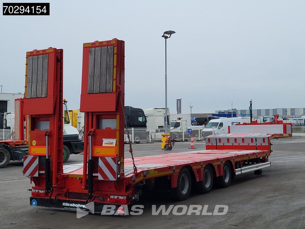 Kässbohrer Hydraulic Bed 450cm Extendable, Lift+Steering Axle