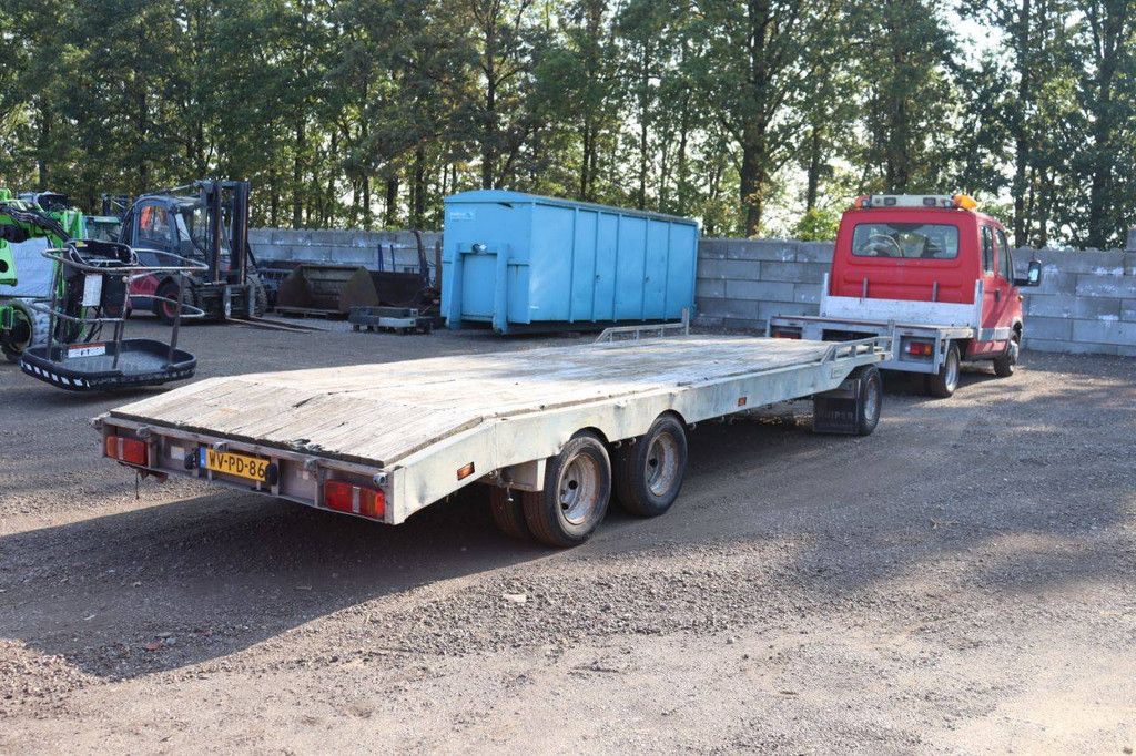 Trekker Iveco 40C Diesel 146pk 2002 met Oplegger