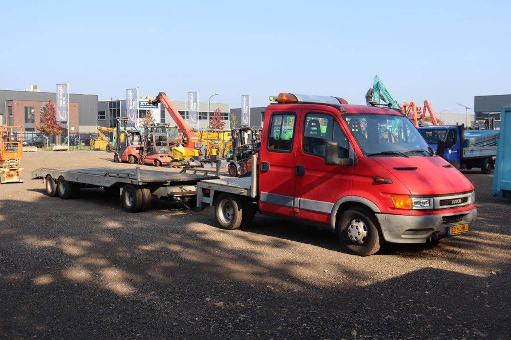 Trekker Iveco 40C Diesel 146pk 2002 met Oplegger