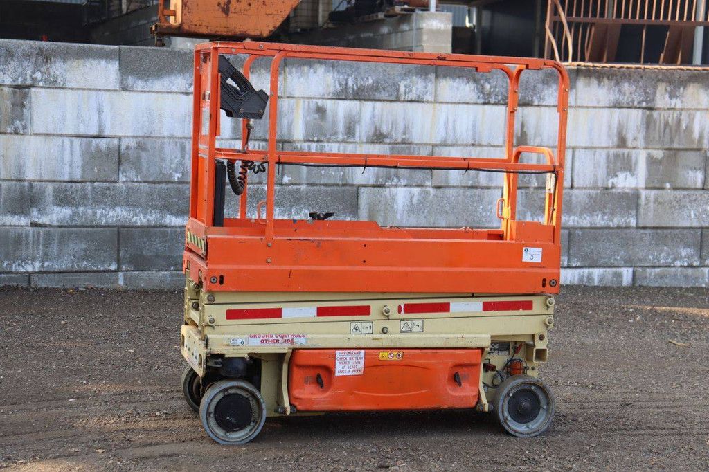 JLG 1930ES Electric Scissor Lift 7.7m 2015