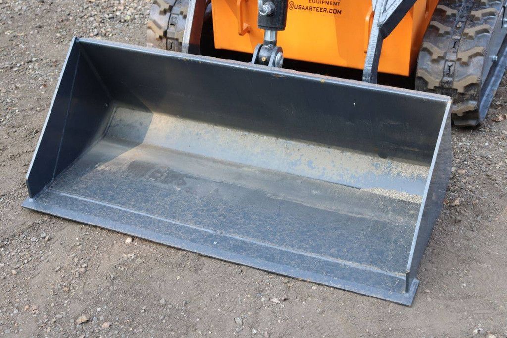 Kompaktlader Arteer QB-480 Diesel 24 PS 2025 Neu