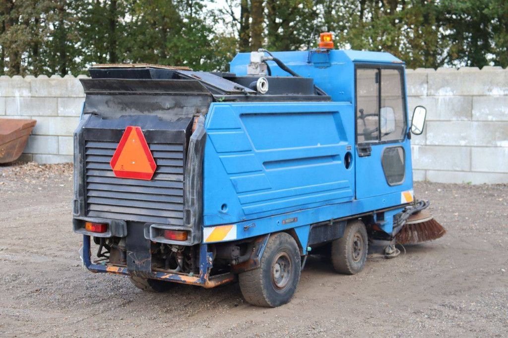 Schmidt SK152S Diesel 35 kW Kehrmaschine