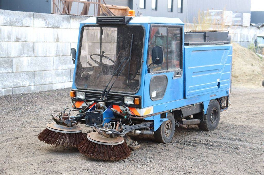 Schmidt SK152S Diesel 35 kW Kehrmaschine