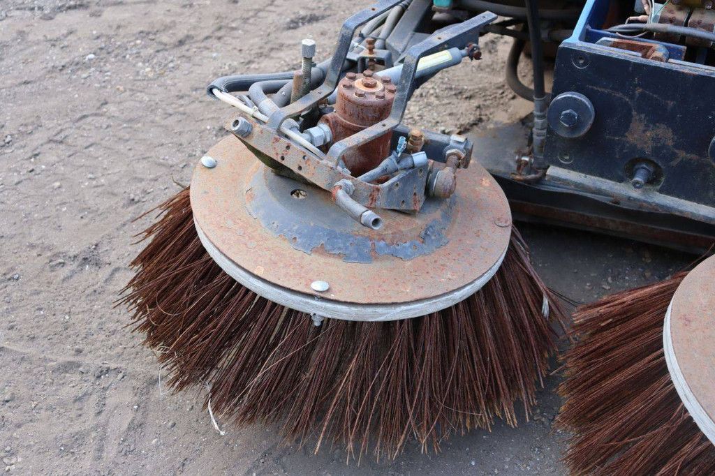 Schmidt SK152S Diesel 35 kW Kehrmaschine