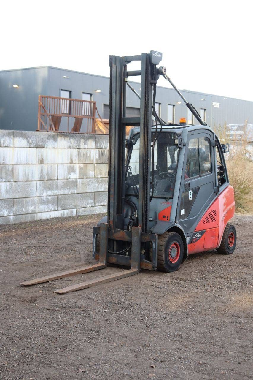 Gabelstapler Linde H30CNG-02 Treibgas 3000kg 2016