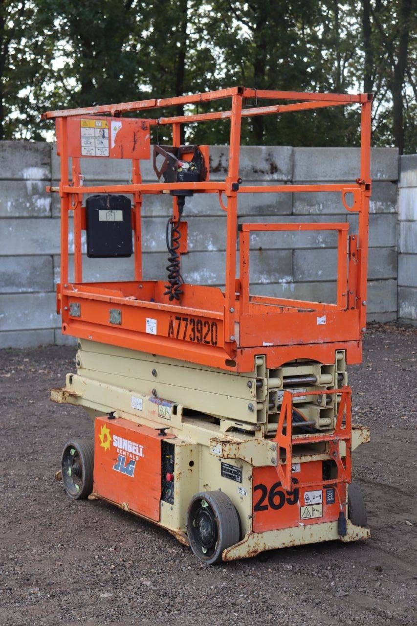 JLG 6RS Electric Scissor Lift 7.8m 2016