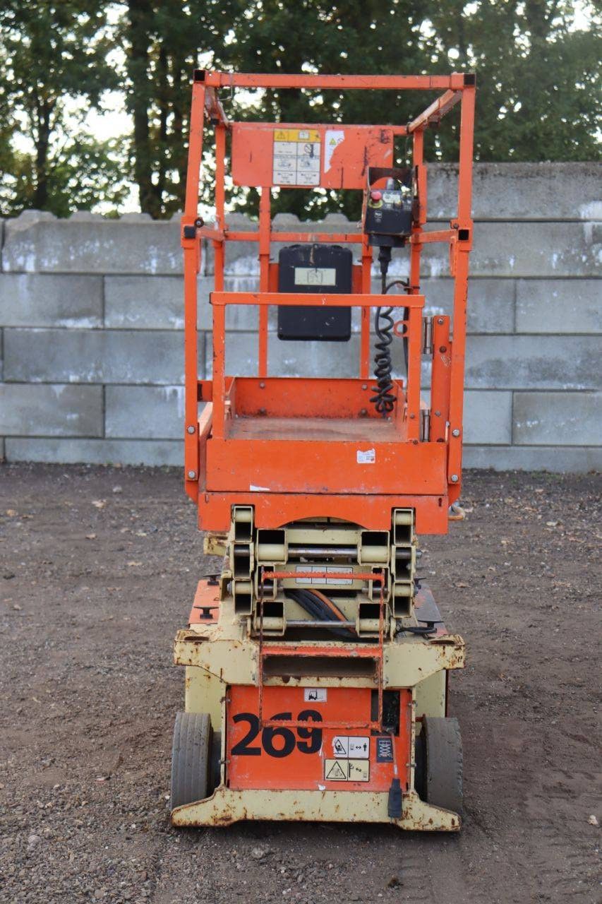 JLG 6RS Electric Scissor Lift 7.8m 2016