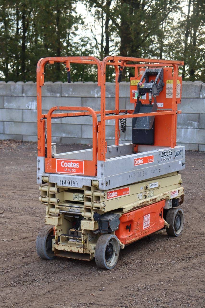 JLG 1930ES Electric Scissor Lift 7.72m 2014