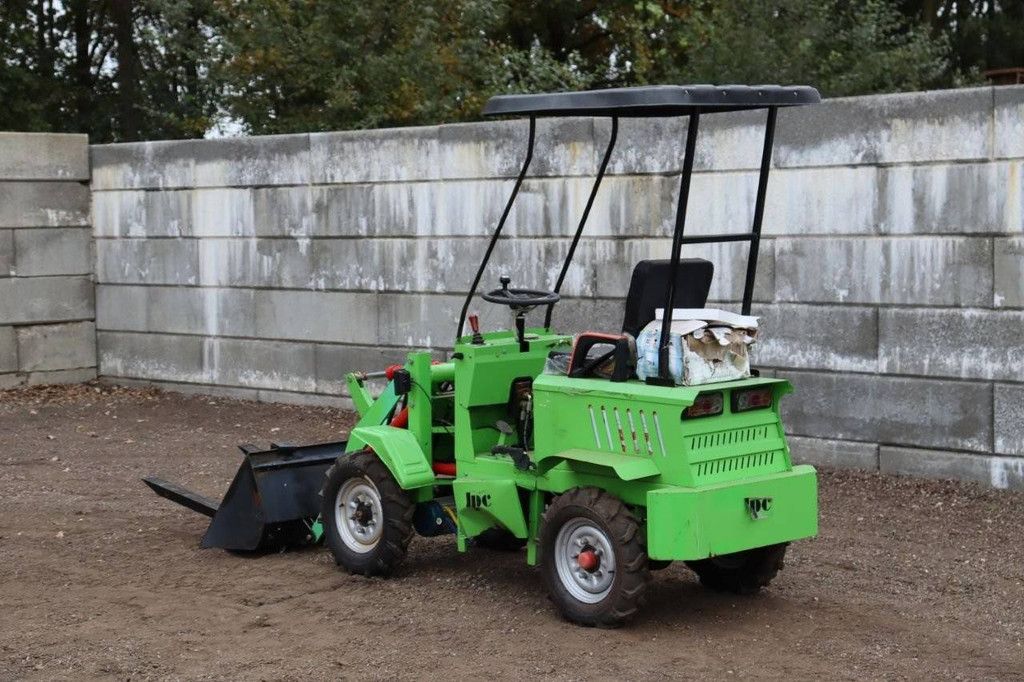 JPC Electric articulated loader