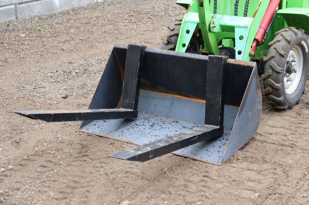 JPC Electric articulated loader