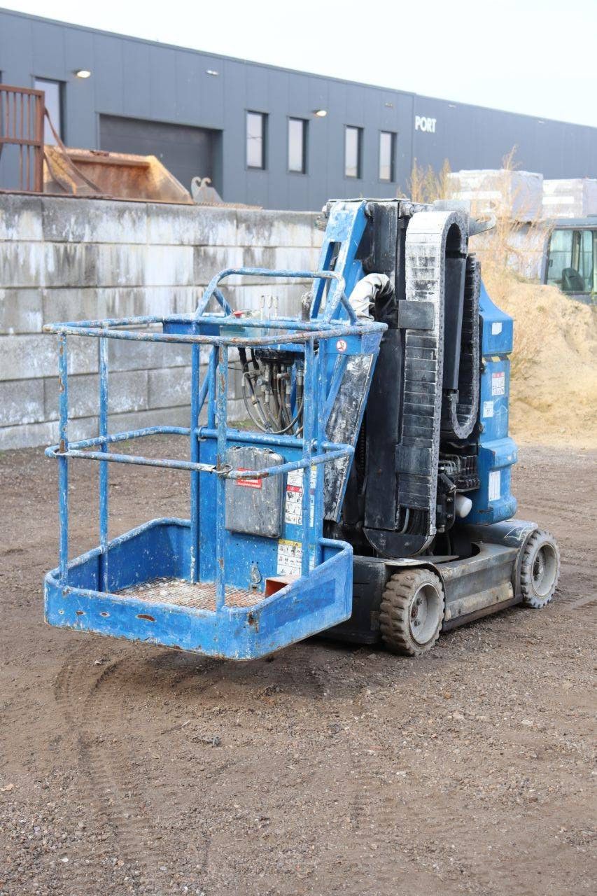 Mast lift ATN PIAF 880R Electric 8.8m 2013