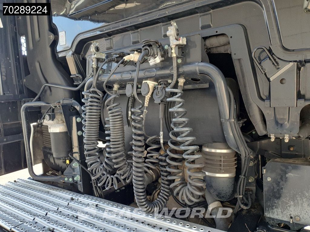MAN TGX 18.470 4X2 XXL Retarder 2x Tanks Euro 6