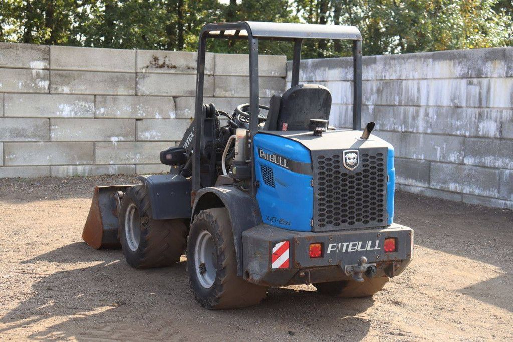Wheel loader Pitbull V1505D Diesel 19kW
