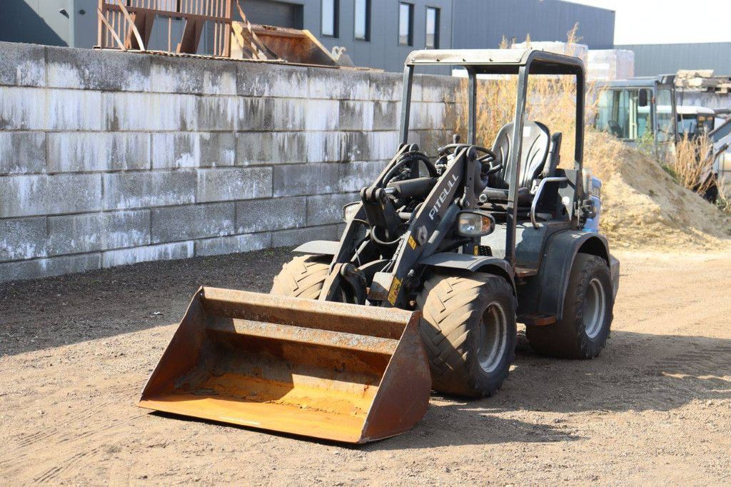 Wheel loader Pitbull V1505D Diesel 19kW
