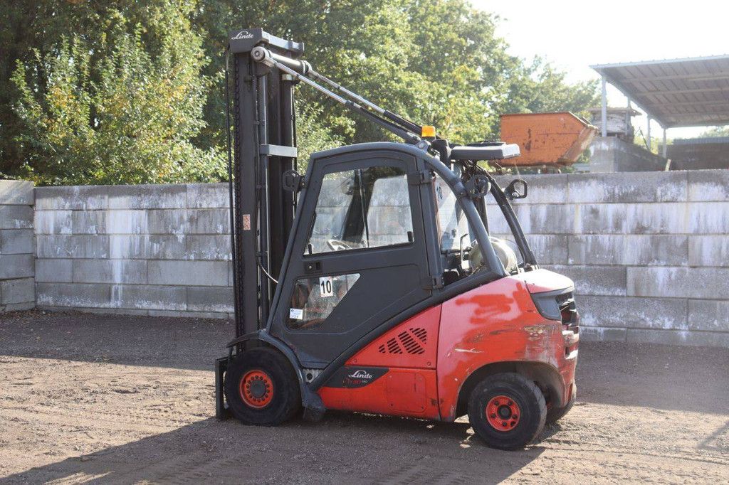 Heftruck Linde H30CNG LPG 3000kg 2016