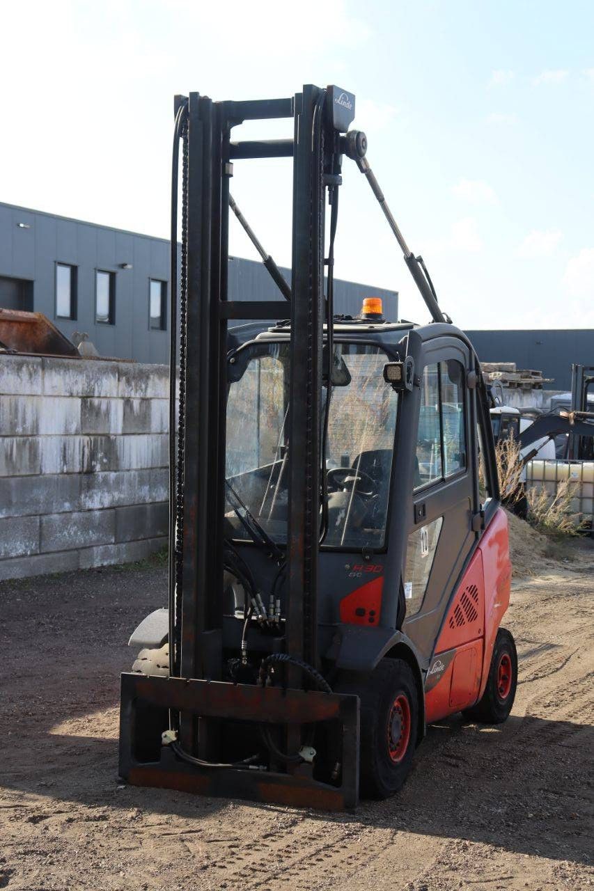 Heftruck Linde H30CNG LPG 3000kg 2016