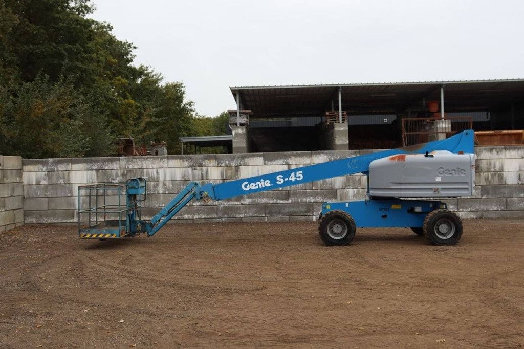 Genie S-45 Diesel 15.72m Telescopic Boom Lift 2008
