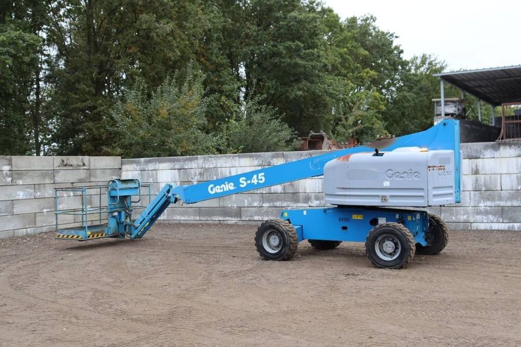 Genie S-45 Diesel 15.72m Telescopic Boom Lift 2008
